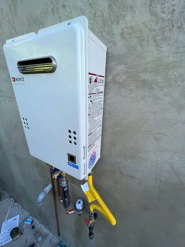 Tankless water heater installation for Penn Forest homes